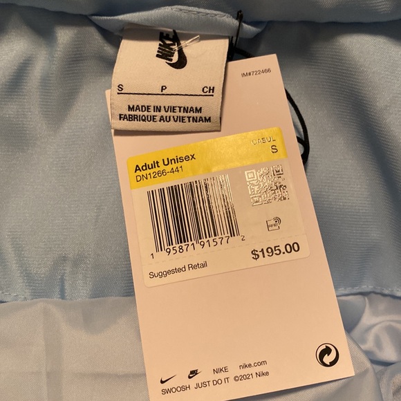 Nike Jacket - Picture 5 of 7